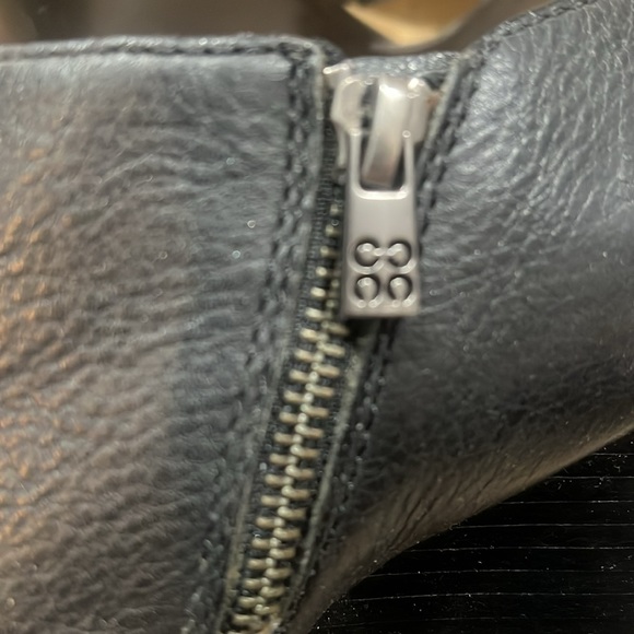 COACH soft black leather 4” wedges with side zipper. SZ 8.5 EUC. - Picture 2 of 4